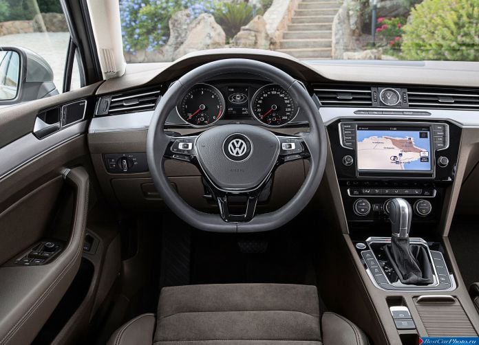 2015 Volkswagen Passat Variant - фотография 7 из 82