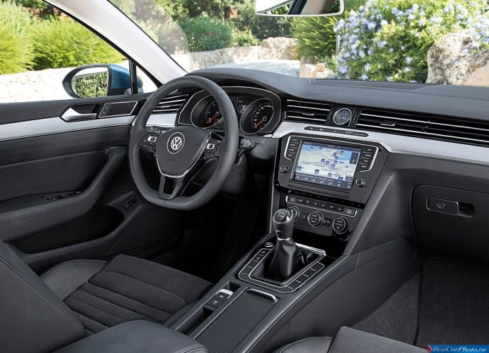 2015 Volkswagen Passat Variant - фотография 13 из 82