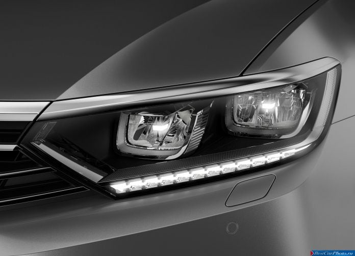 2015 Volkswagen Passat Variant - фотография 39 из 82