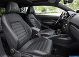volkswagen_2015_scirocco_r_033.jpg