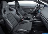 volkswagen_2015_scirocco_r_034.jpg
