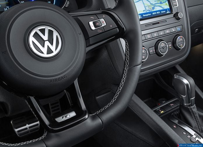 2015 Volkswagen Scirocco R - фотография 35 из 43
