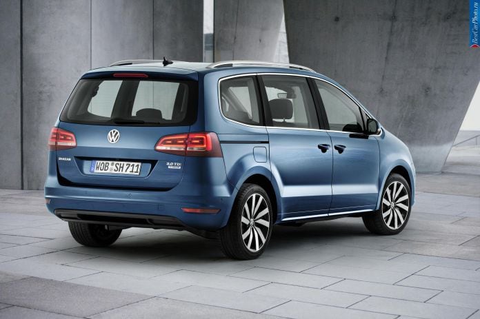 2015 Volkswagen Sharan - фотография 2 из 12