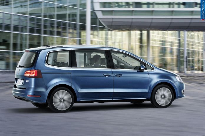2015 Volkswagen Sharan - фотография 7 из 12