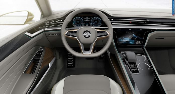 2015 Volkswagen Sport Coupe Concept GTE - фотография 27 из 57
