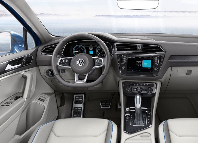 2015 Volkswagen Tiguan GTE Concept - фотография 24 из 30