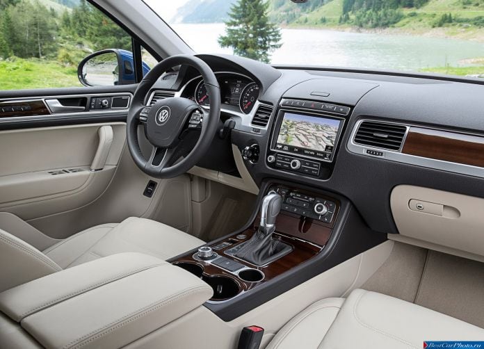 2015 Volkswagen Touareg - фотография 22 из 50 2015 Volkswagen Touareg - фотография 22 из 50