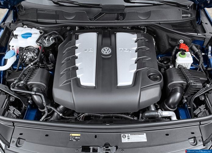 2015 Volkswagen Touareg - фотография 25 из 50
