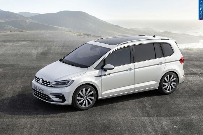 2015 Volkswagen Touran - фотография 3 из 12 2015 Volkswagen Touran - фотография 3 из 12