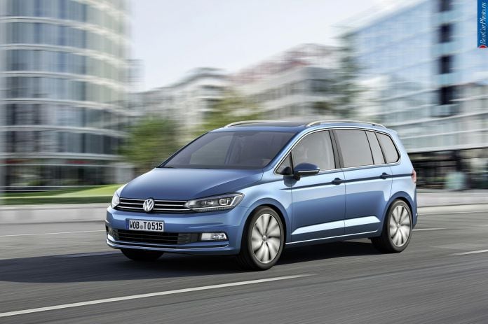 2015 Volkswagen Touran - фотография 5 из 12 2015 Volkswagen Touran - фотография 5 из 12