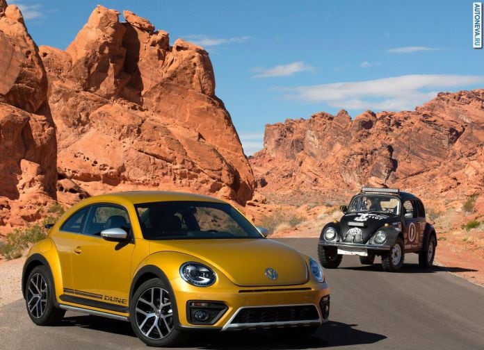 2016 Volkswagen Beetle Dune - фотография 1 из 8