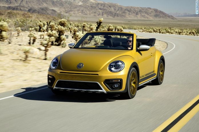 2016 Volkswagen Beetle Dune Cabriolet - фотография 4 из 7