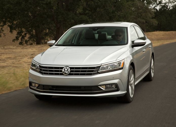2016 Volkswagen Passat US - фотография 9 из 30