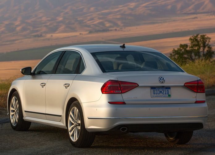2016 Volkswagen Passat US - фотография 20 из 30