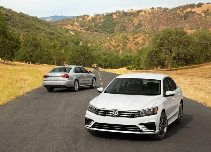 2016 Volkswagen Passat US - фотография 24 из 30