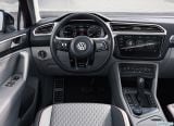volkswagen_2016_tiguan_gte_active_concept_012.jpg