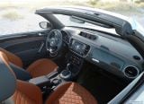 volkswagen_2017_beetle_008.jpg