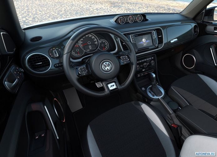 2017 Volkswagen Beetle - фотография 12 из 55