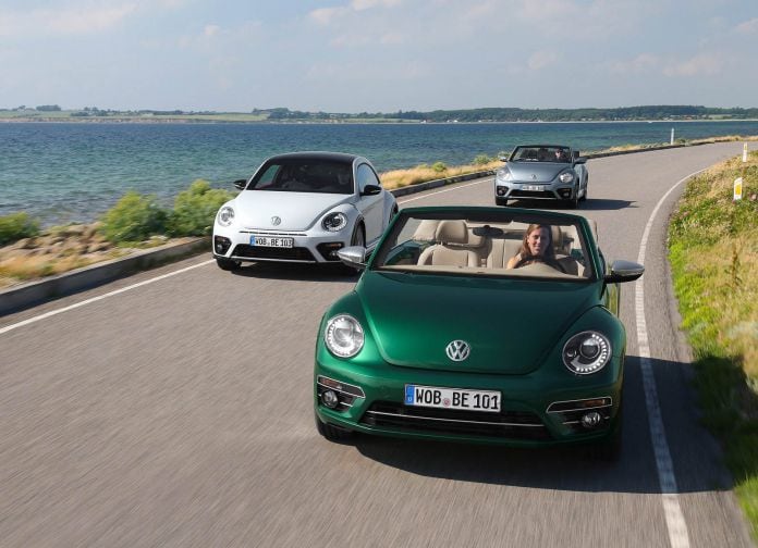 2017 Volkswagen Beetle - фотография 36 из 55