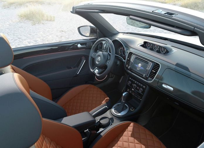 2017 Volkswagen Beetle - фотография 44 из 55 2017 Volkswagen Beetle - фотография 44 из 55