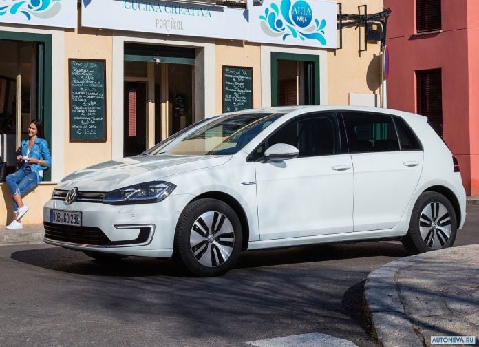 2017 Volkswagen e-Golf - фотография 4 из 44 2017 Volkswagen e-Golf - фотография 4 из 44