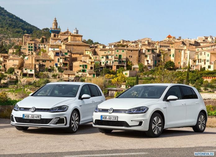 2017 Volkswagen e-Golf - фотография 26 из 44