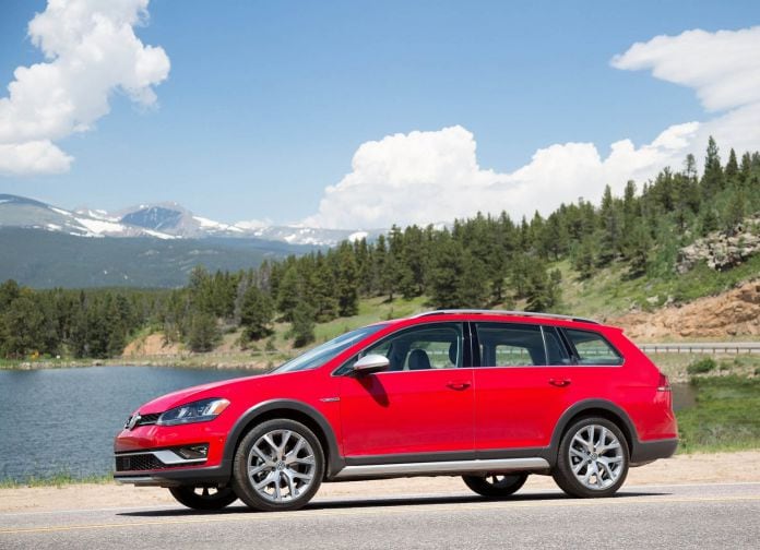 2017 Volkswagen Golf Alltrack - фотография 4 из 51 2017 Volkswagen Golf Alltrack - фотография 4 из 51