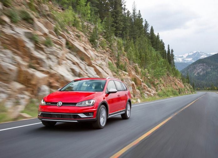 2017 Volkswagen Golf Alltrack - фотография 19 из 51 2017 Volkswagen Golf Alltrack - фотография 19 из 51