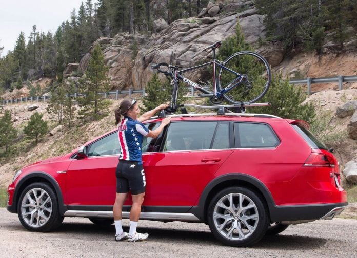 2017 Volkswagen Golf Alltrack - фотография 28 из 51 2017 Volkswagen Golf Alltrack - фотография 28 из 51