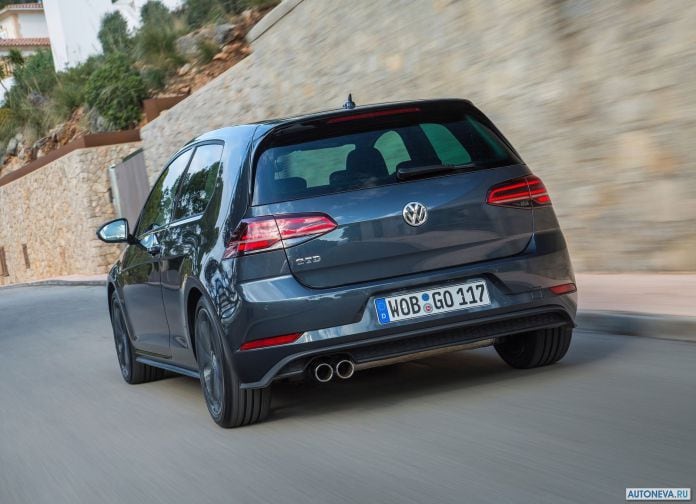 2017 Volkswagen Golf GTD - фотография 10 из 15 2017 Volkswagen Golf GTD - фотография 10 из 15
