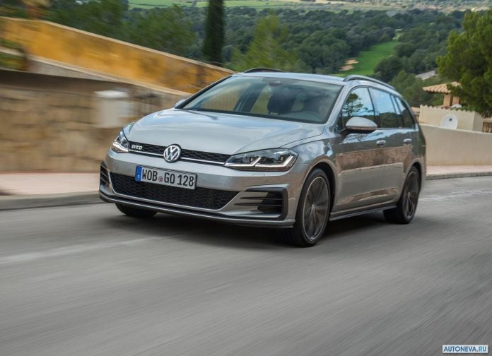 2017 Volkswagen Golf GTD Variant - фотография 7 из 15