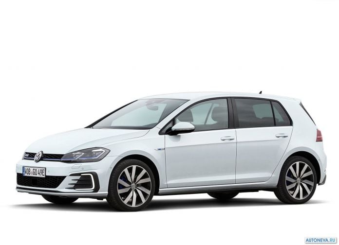 2017 Volkswagen Golf GTE - фотография 17 из 28
