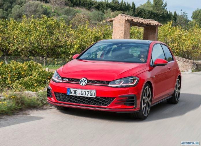 2017 Volkswagen Golf GTI - фотография 13 из 43 2017 Volkswagen Golf GTI - фотография 13 из 43