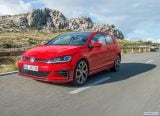 volkswagen_2017_golf_gti_016.jpg