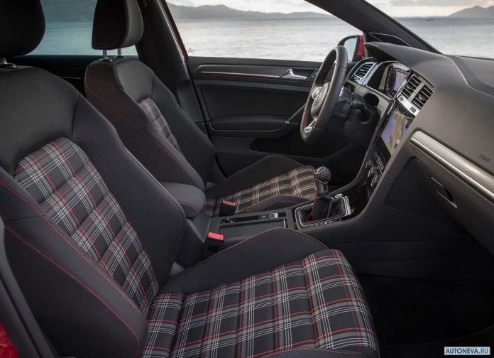2017 Volkswagen Golf GTI - фотография 37 из 43 2017 Volkswagen Golf GTI - фотография 37 из 43