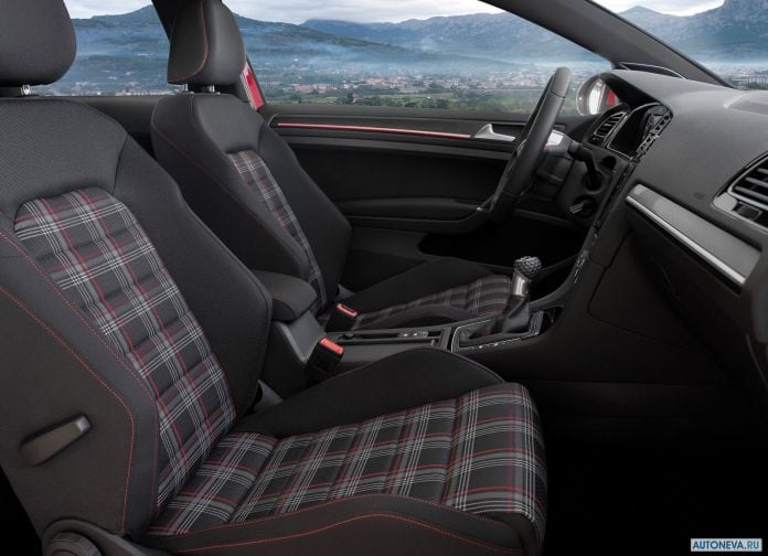 2017 Volkswagen Golf GTI - фотография 38 из 43 2017 Volkswagen Golf GTI - фотография 38 из 43