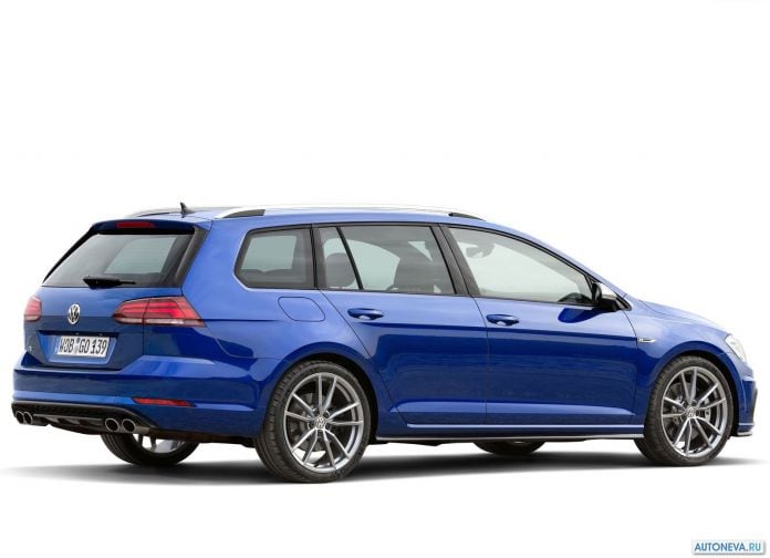2017 Volkswagen Golf R Variant - фотография 13 из 15