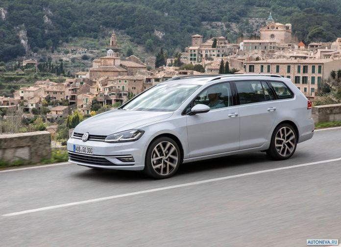 2017 Volkswagen Golf Variant - фотография 11 из 29