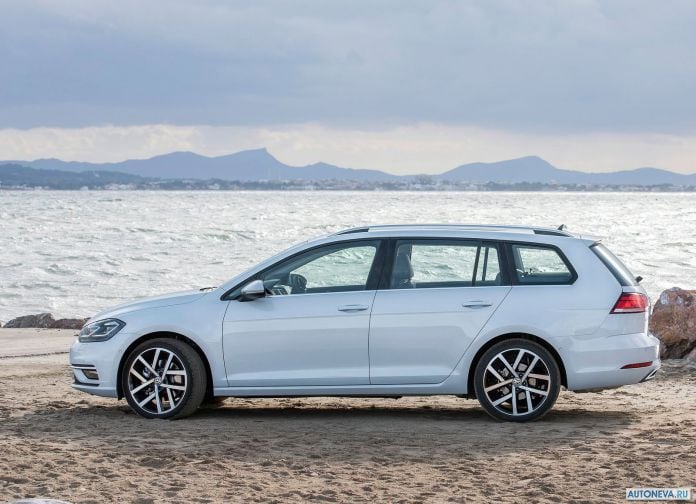 2017 Volkswagen Golf Variant - фотография 15 из 29