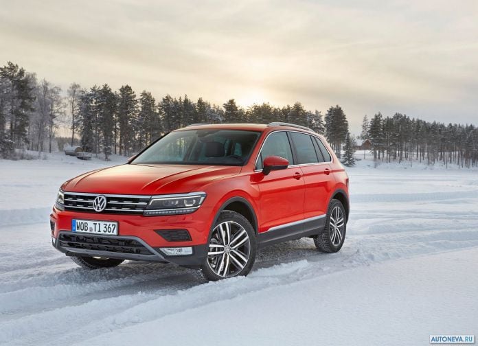2017 Volkswagen Tiguan - фотография 3 из 62