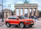 volkswagen_2017_tiguan_013.jpg