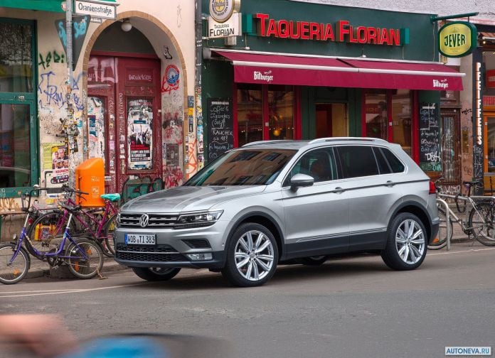 2017 Volkswagen Tiguan - фотография 14 из 62