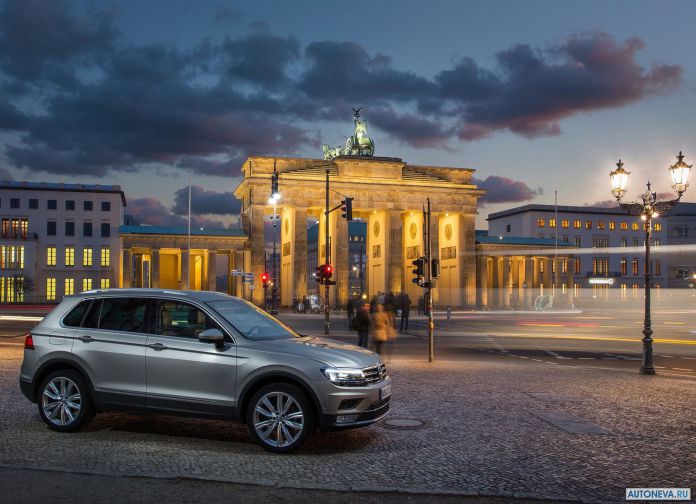 2017 Volkswagen Tiguan - фотография 26 из 62