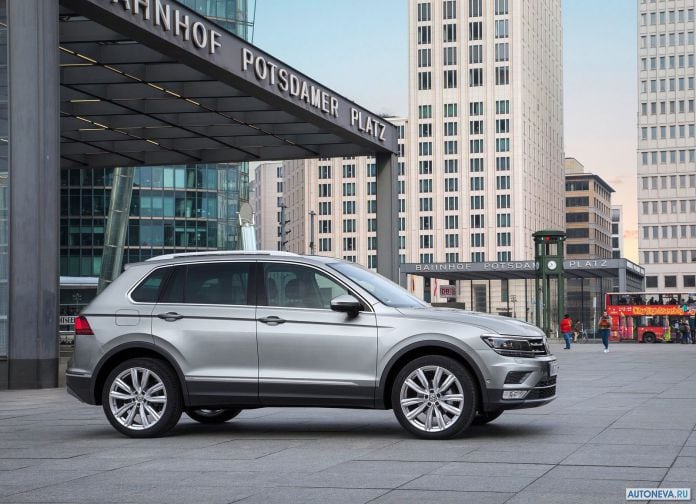 2017 Volkswagen Tiguan - фотография 30 из 62