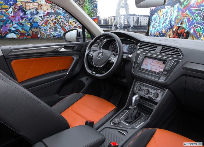 2017 Volkswagen Tiguan - фотография 57 из 62