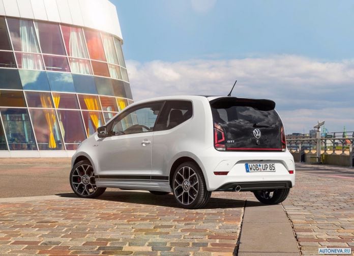 2017 Volkswagen UP GTI Concept - фотография 12 из 20 2017 Volkswagen UP GTI Concept - фотография 12 из 20
