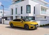 volkswagen_2018_arteon_r_line_011.jpg