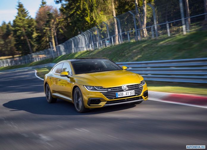 2018 Volkswagen Arteon R-line - фотография 15 из 59 2018 Volkswagen Arteon R-line - фотография 15 из 59