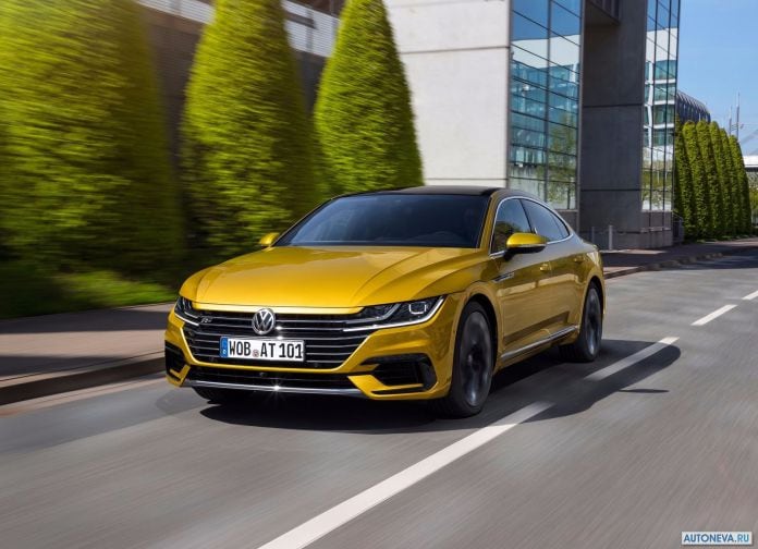 2018 Volkswagen Arteon R-line - фотография 17 из 59 2018 Volkswagen Arteon R-line - фотография 17 из 59