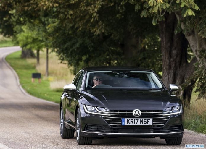 2018 Volkswagen Arteon UK-version - фотография 16 из 61